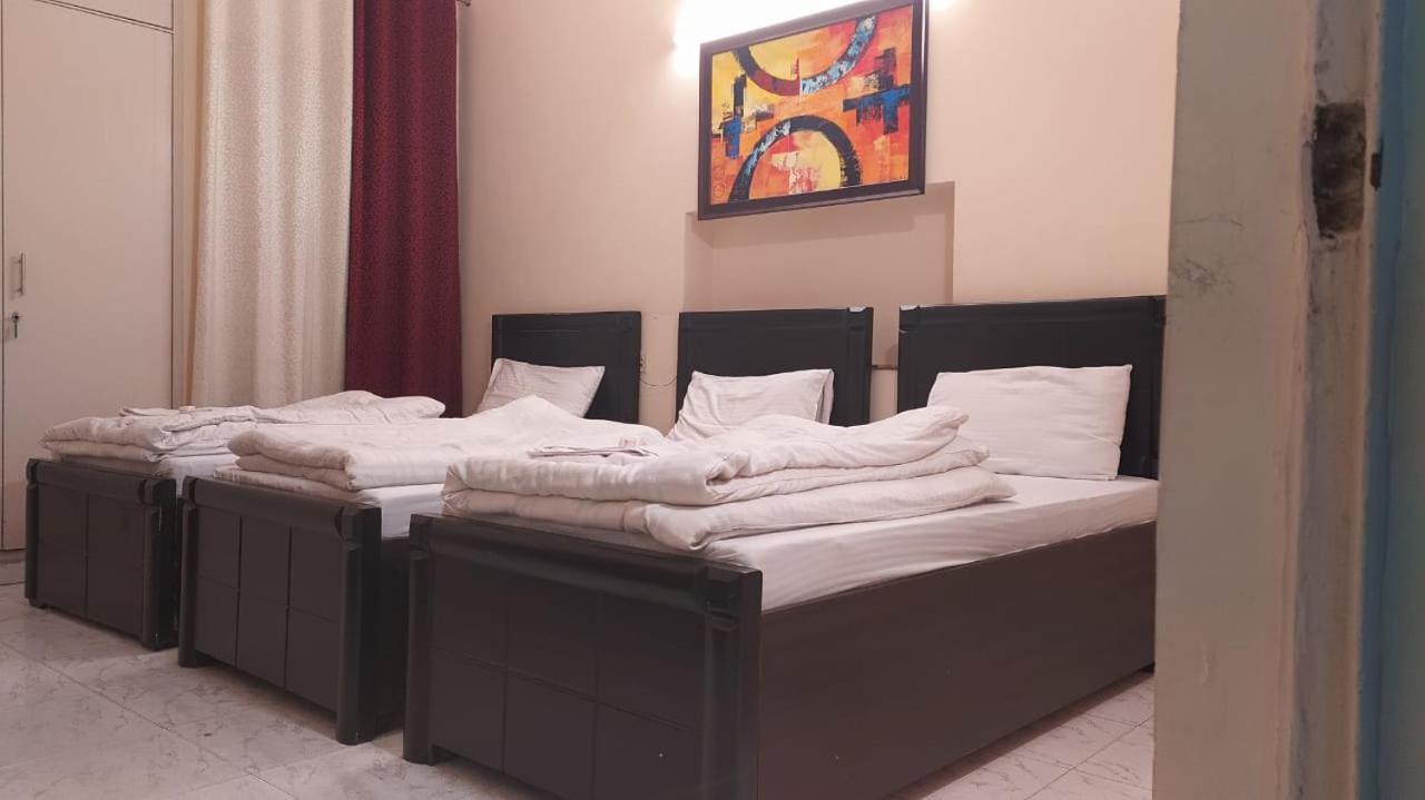 Maplewood Guest House, Neeti Bagh, New Delhiit Is A Boutiqu Guest House - Room 5 ภายนอก รูปภาพ
